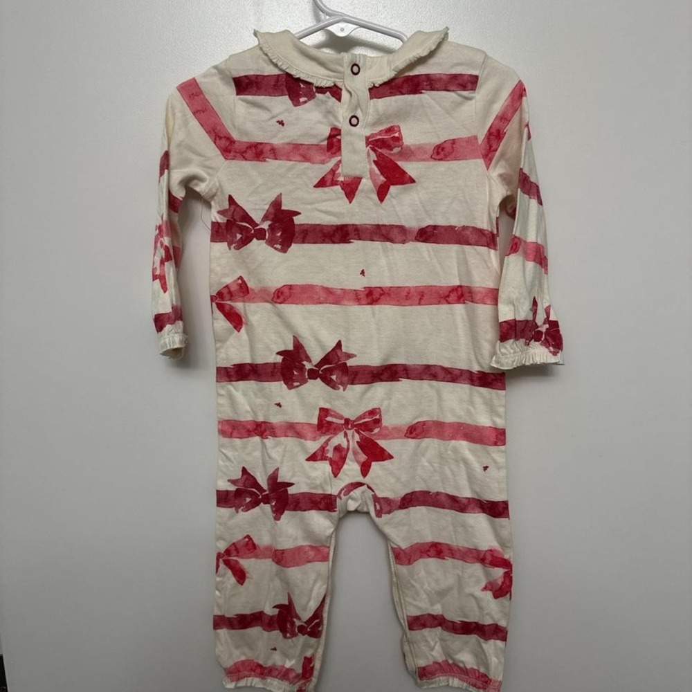 Burt's Bee baby girl outfit - Picture 4 of 4